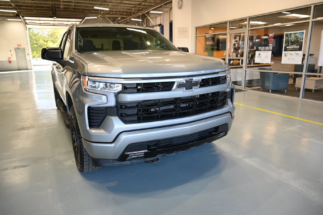 New 2026 Chevrolet Silverado 1500 RST w/ RST Select Package AWD/4WD image 3