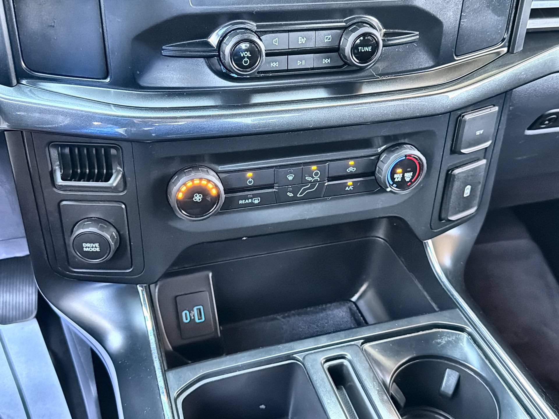 Used 2022 Ford F150 XL w/ STX Appearance Package RWD image 19