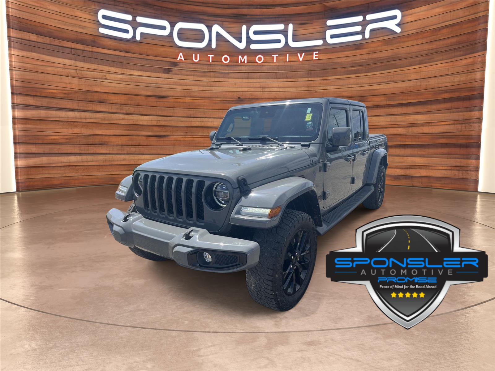 Used 2022 Jeep Gladiator Overland AWD/4WD image 1