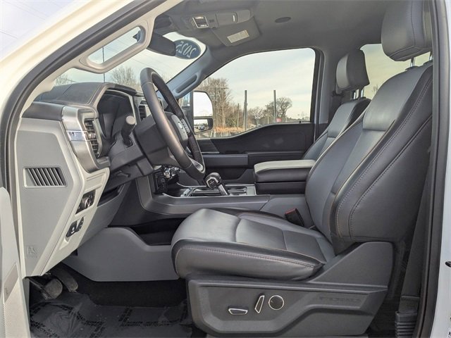 Used 2025 Ford F150 Lariat w/ Equipment Group 502A High image 21