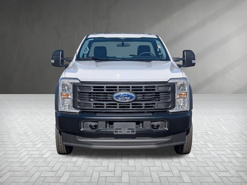 New 2026 Ford F550 4x4 Regular Cab Super Duty image 3