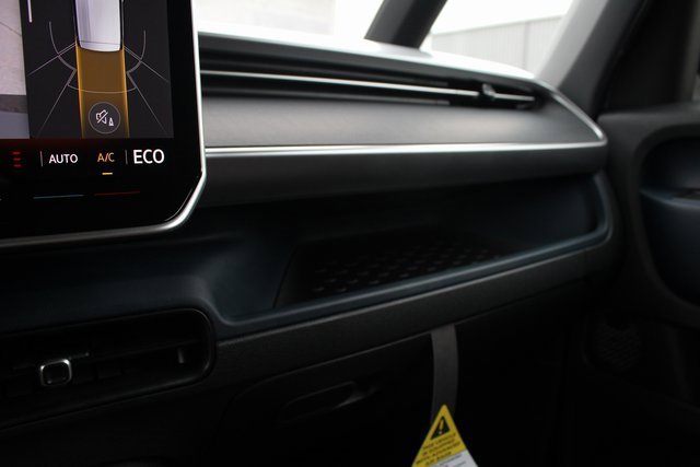 New 2025 Volkswagen ID. Buzz Pro S image 11