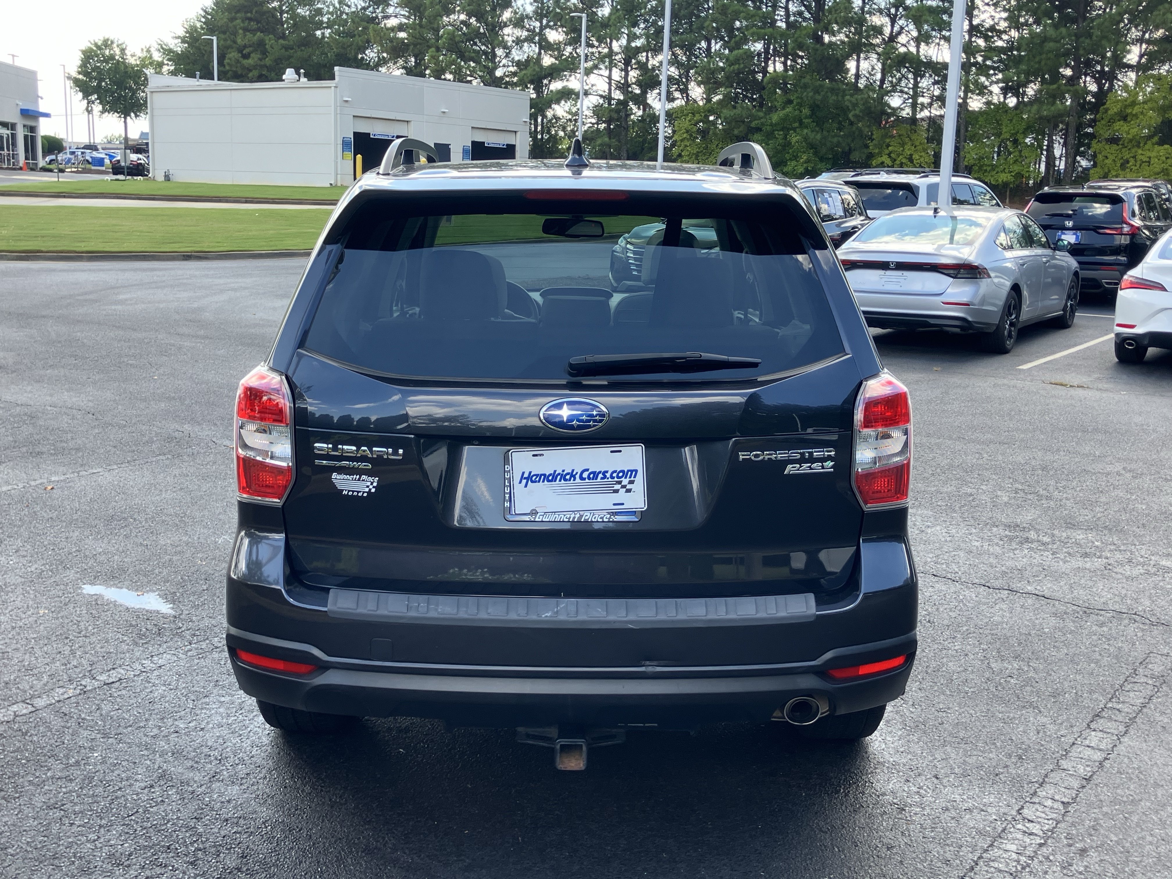 Used 2016 Subaru Forester 2.5i Limited AWD/4WD image 9