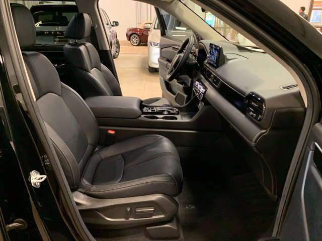 Used 2025 Honda Pilot EX-L image 33