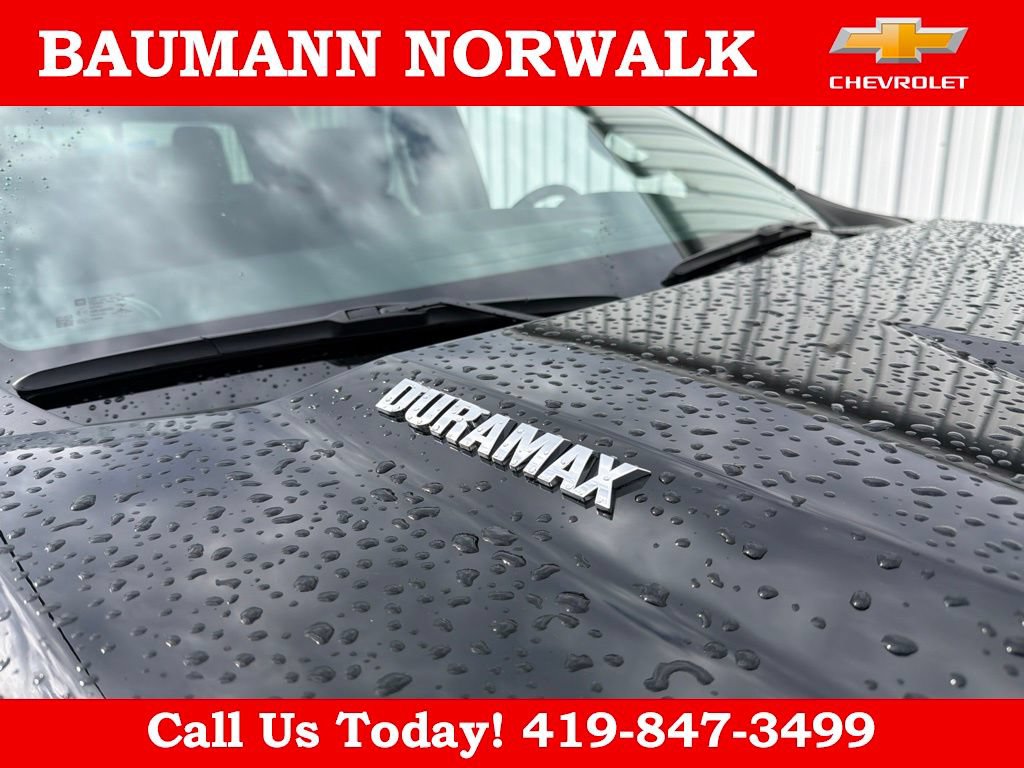 Used 2021 Chevrolet Silverado 1500 LTZ AWD/4WD image 9