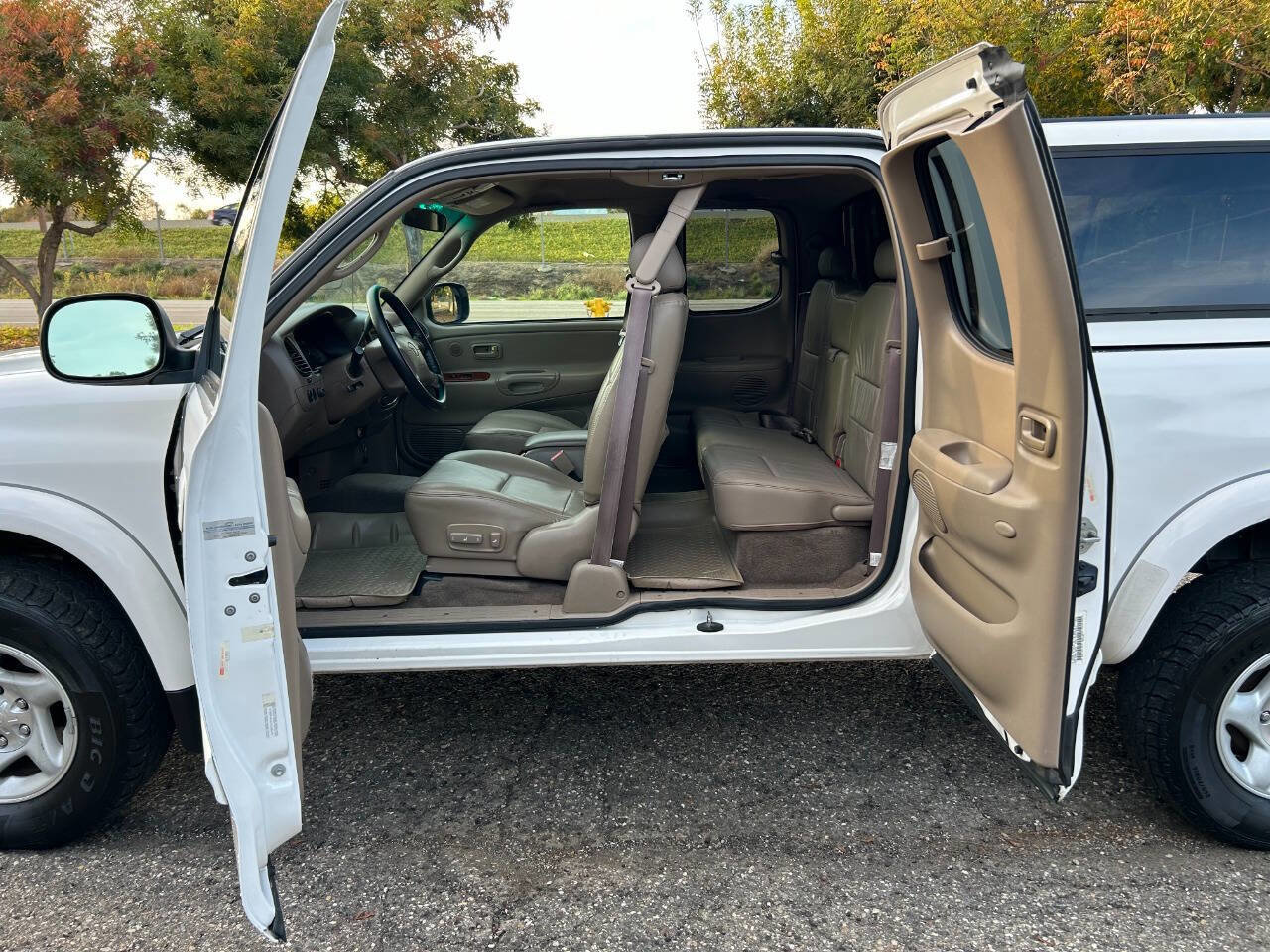 Used 2000 Toyota Tundra Limited AWD/4WD image 30