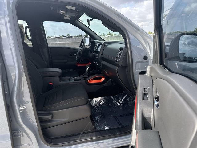 Used 2024 Nissan Frontier Pro-X RWD image 29