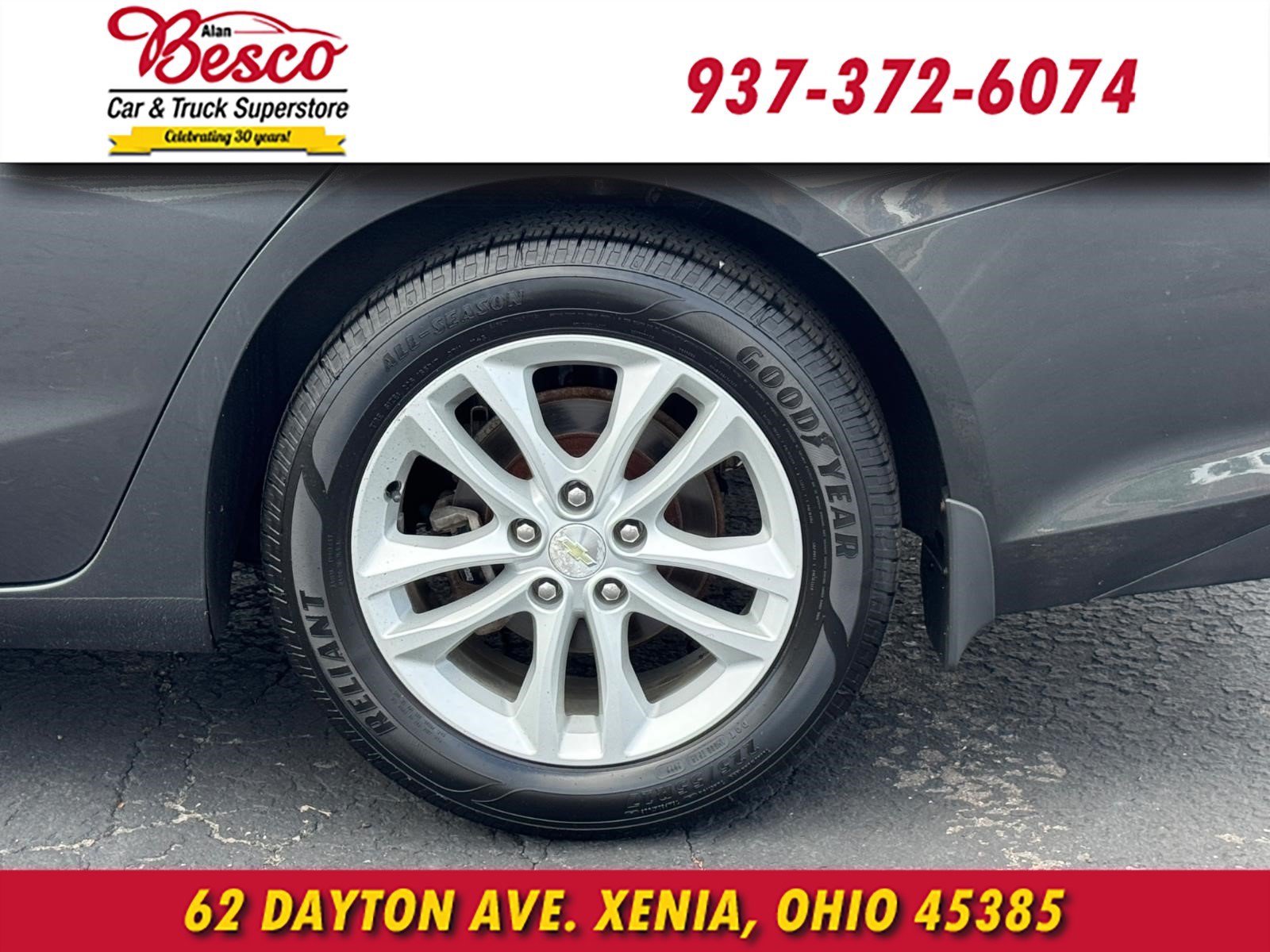 Used 2016 Chevrolet Malibu LT FWD image 7