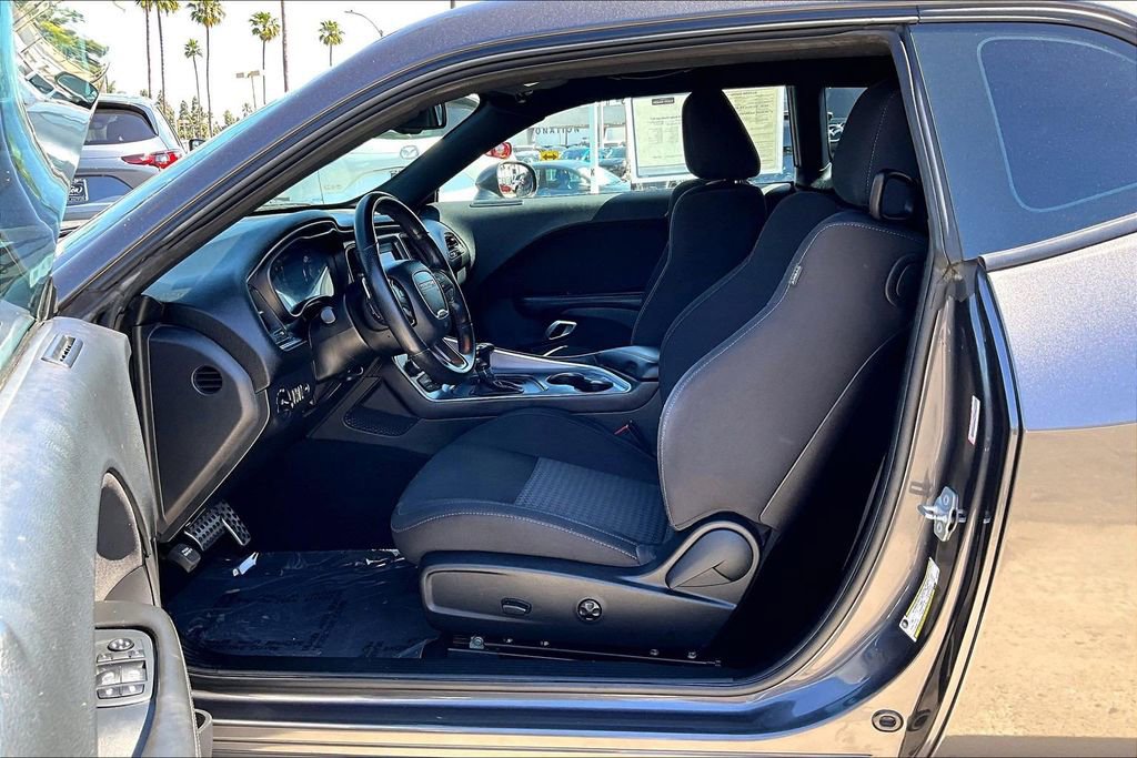 Used 2019 Dodge Challenger R/T w/ Blacktop Package image 14