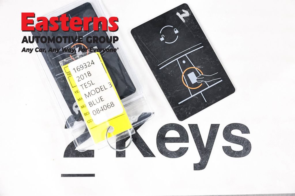 Used 2018 Tesla Model 3 Performance image 20