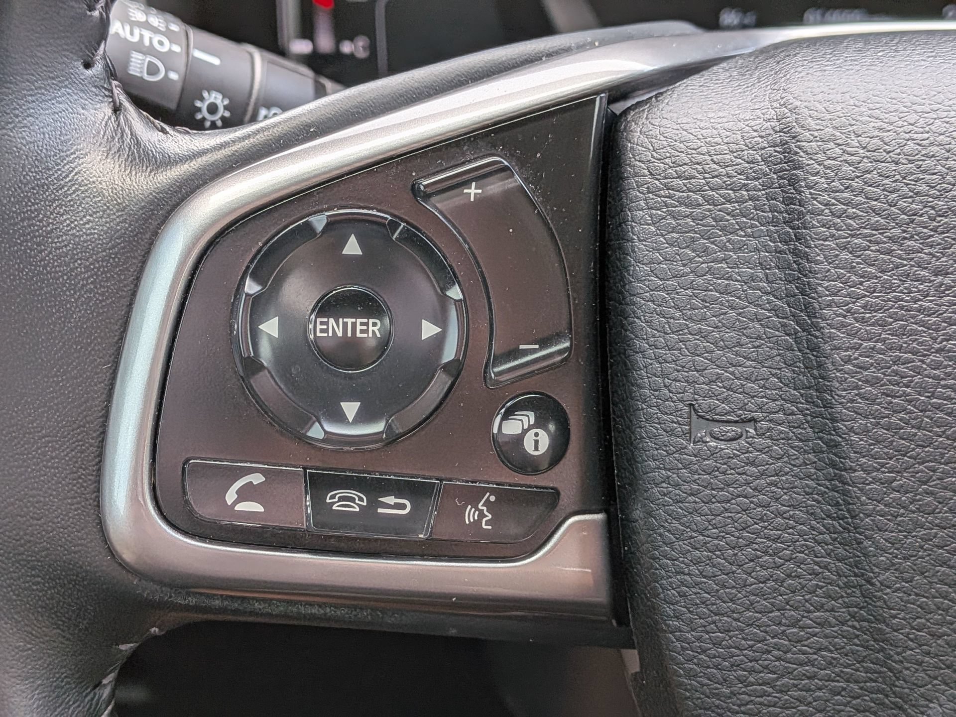 Used 2022 Honda CR-V EX-L image 29
