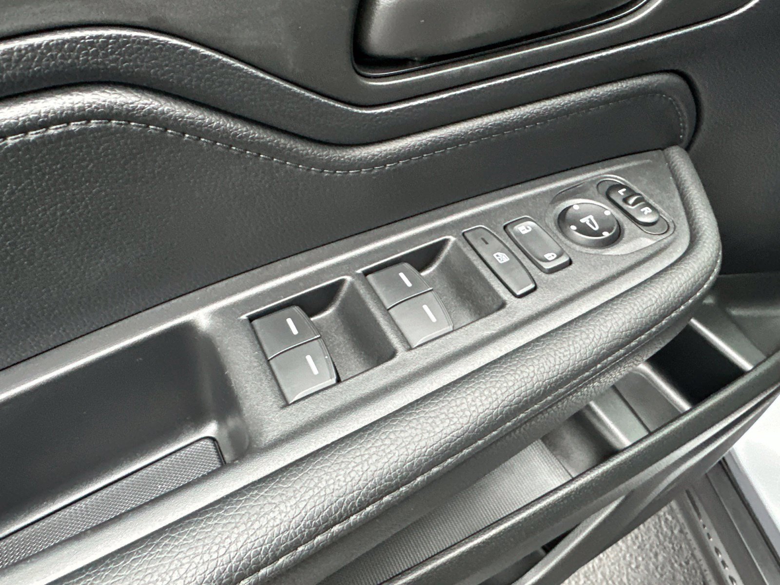 Used 2026 Honda Odyssey EX-L image 18