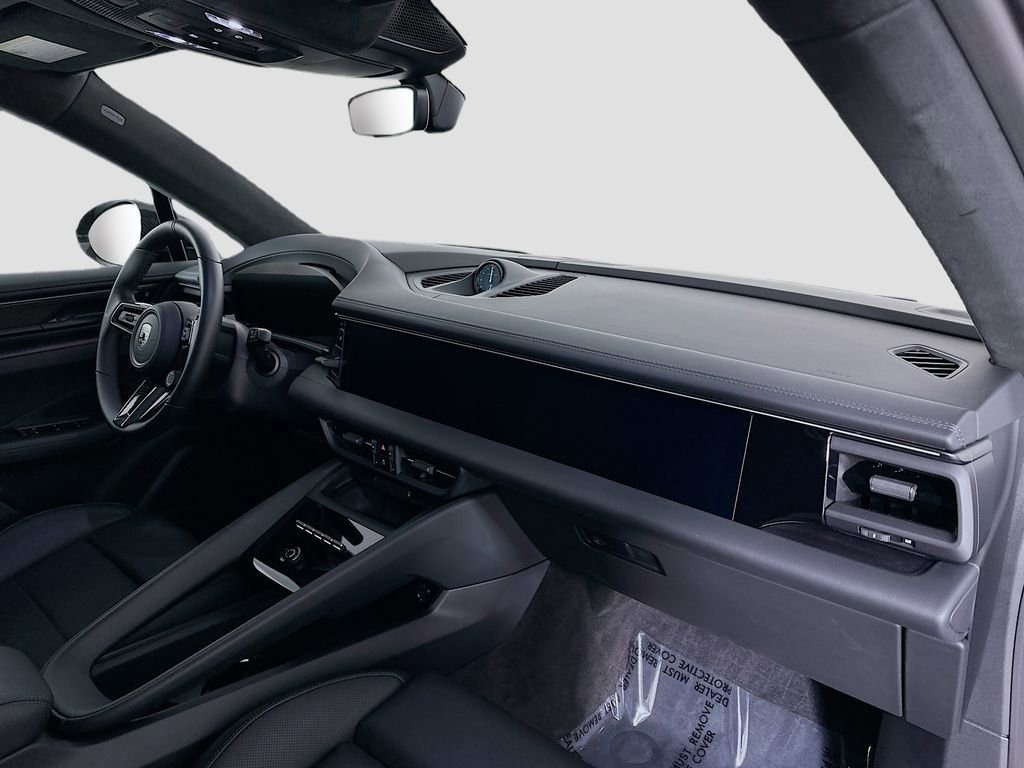 Used 2025 Porsche Macan Turbo Electric image 32