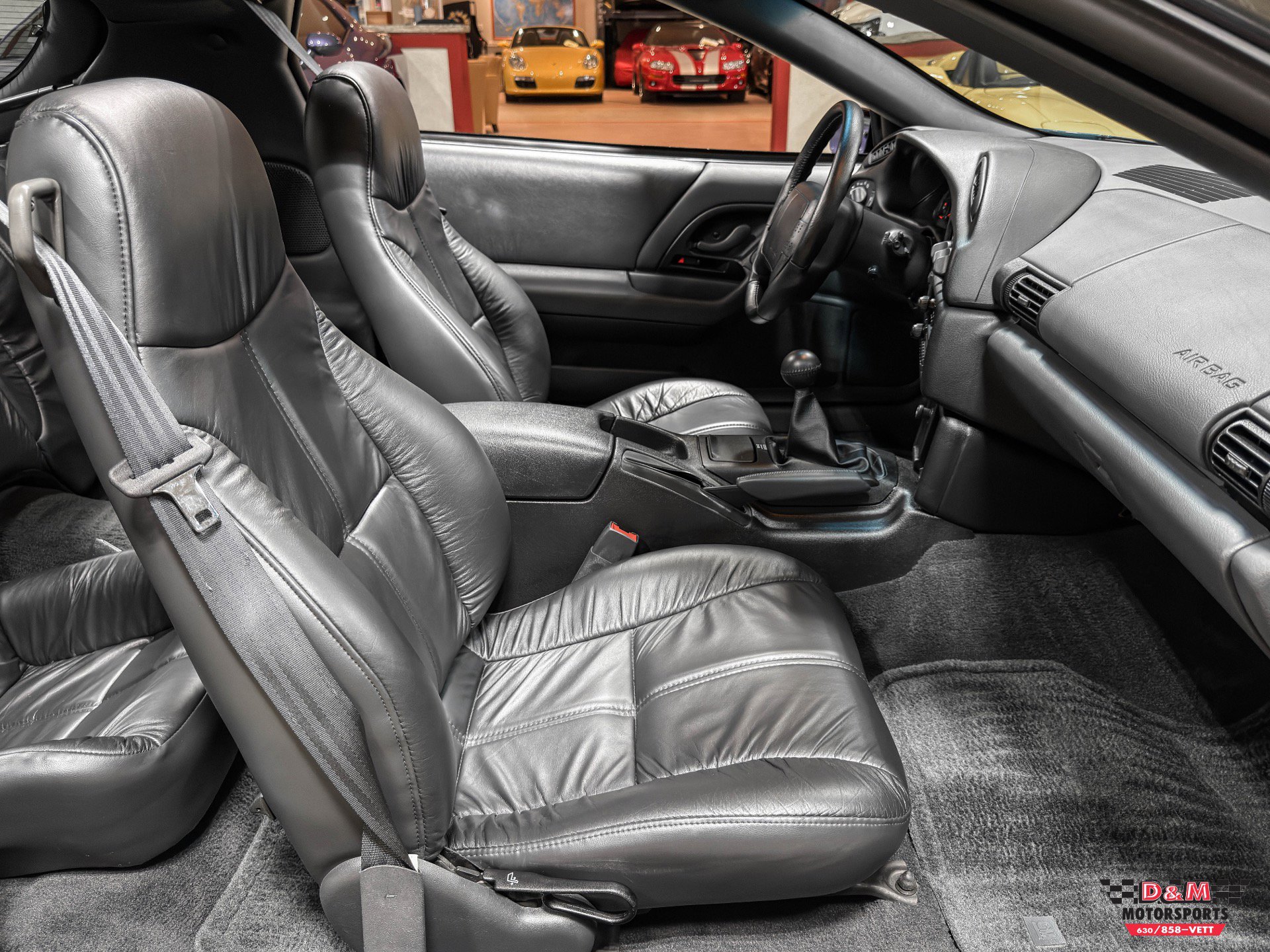 Used 1995 Chevrolet Camaro Z28 RWD image 12