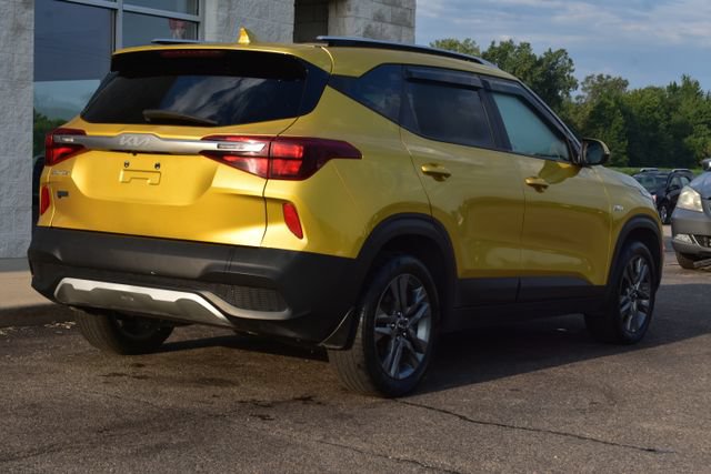 Used 2023 Kia Seltos LX AWD/4WD image 14