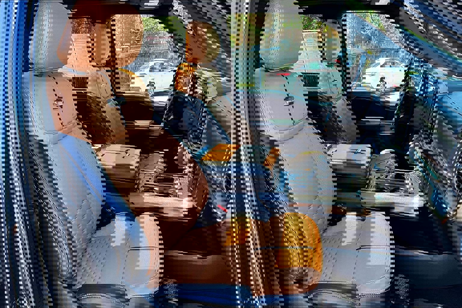 Used 2021 Ford F150 Platinum w/ Equipment Group 701A High image 7