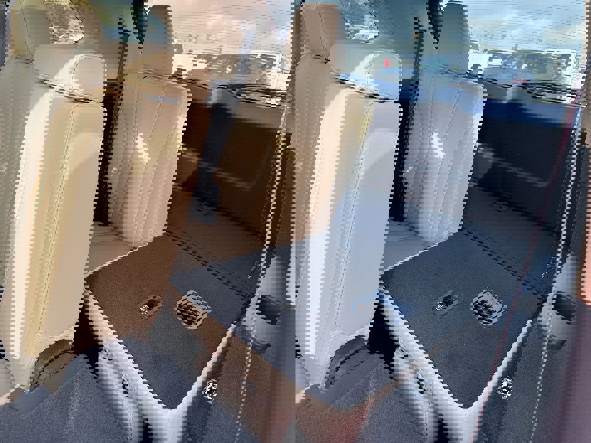 Used 2025 Acura MDX SH-AWD w/ Technology Package image 25