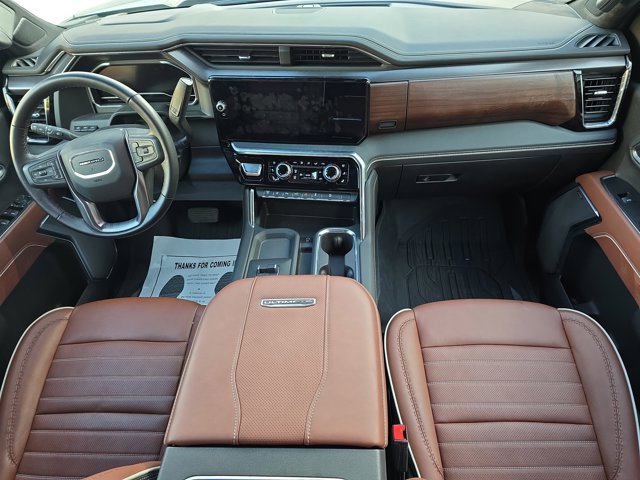 Used 2025 GMC Sierra 2500 Denali Ultimate w/ Max Trailering Package image 9