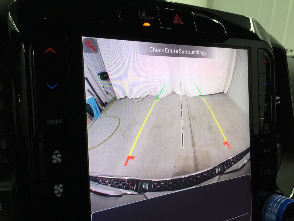 Used 2025 RAM 1500 Laramie AWD/4WD image 12