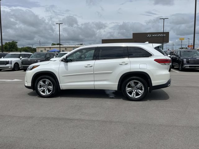 Used 2018 Toyota Highlander Limited w/ Protection Package #3 AWD/4WD image 8