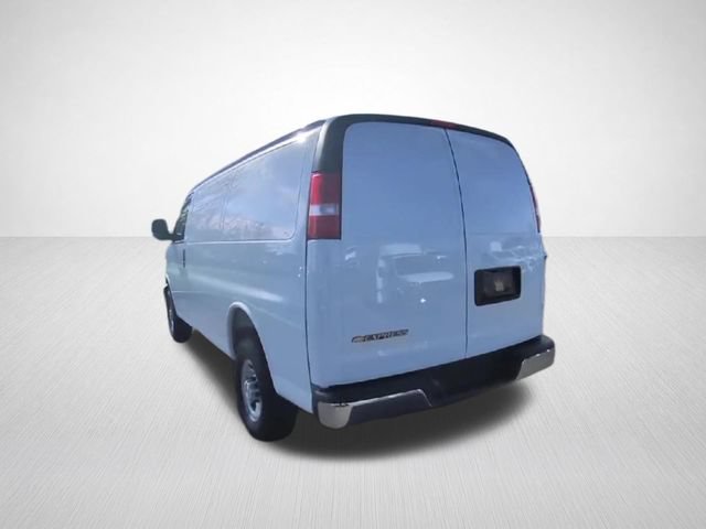 New 2025 Chevrolet Express 2500 w/ Driver Convenience Package RWD image 9