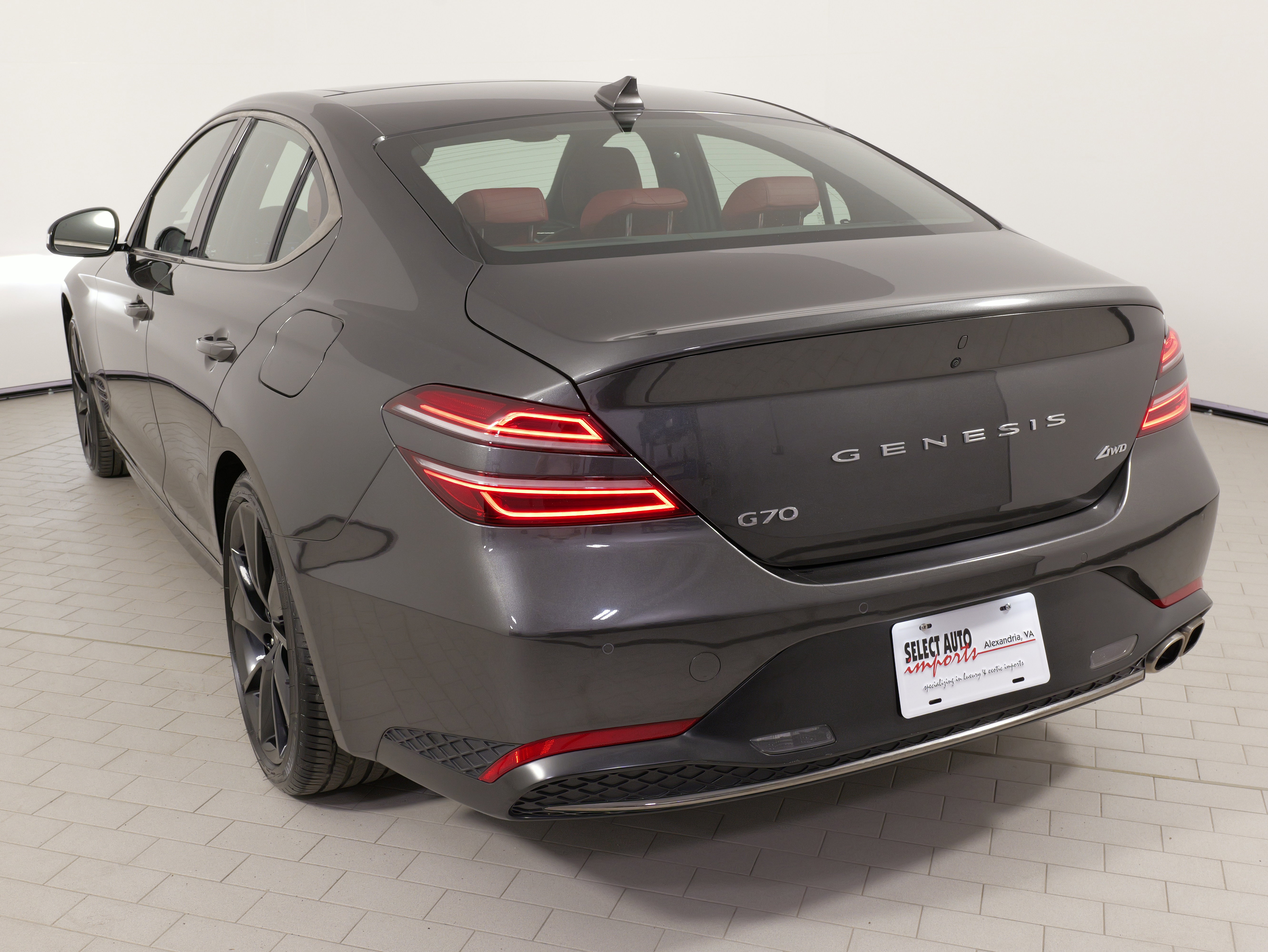 Used 2023 Genesis G70 2.0T w/ Sport Prestige Package image 11