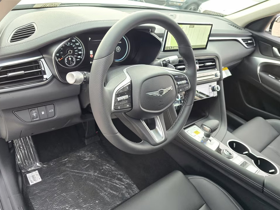 New 2026 Genesis G70 2.5T AWD/4WD image 9