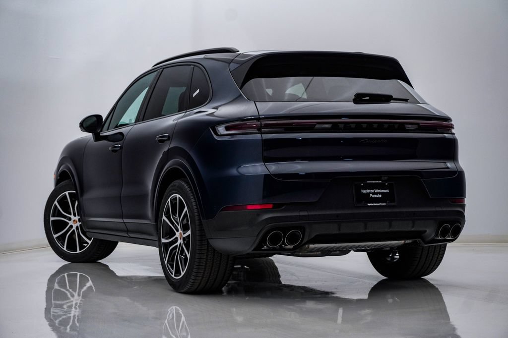 New 2026 Porsche Cayenne AWD/4WD image 3