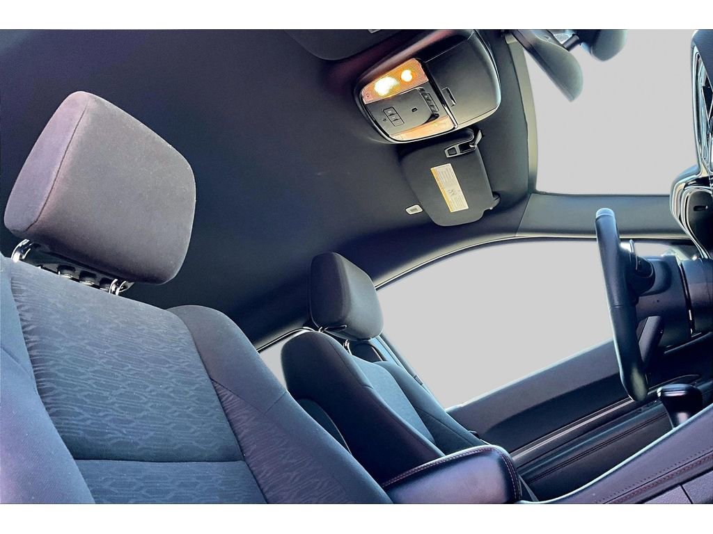 Certified 2025 Dodge Durango GT image 19