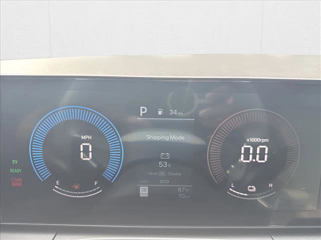 New 2026 Hyundai Santa Fe SE image 11