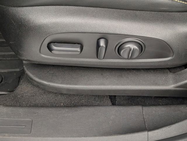 Used 2020 GMC Terrain SLT w/ Preferred Package image 14