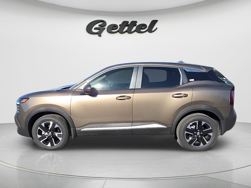 Used 2025 Nissan Kicks SV image 2