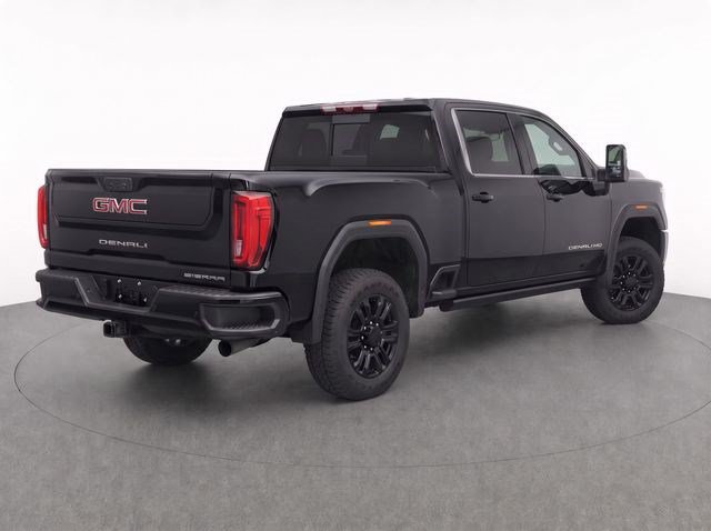 Used 2023 GMC Sierra 2500 Denali w/ Denali Black Diamond Edition AWD/4WD image 3