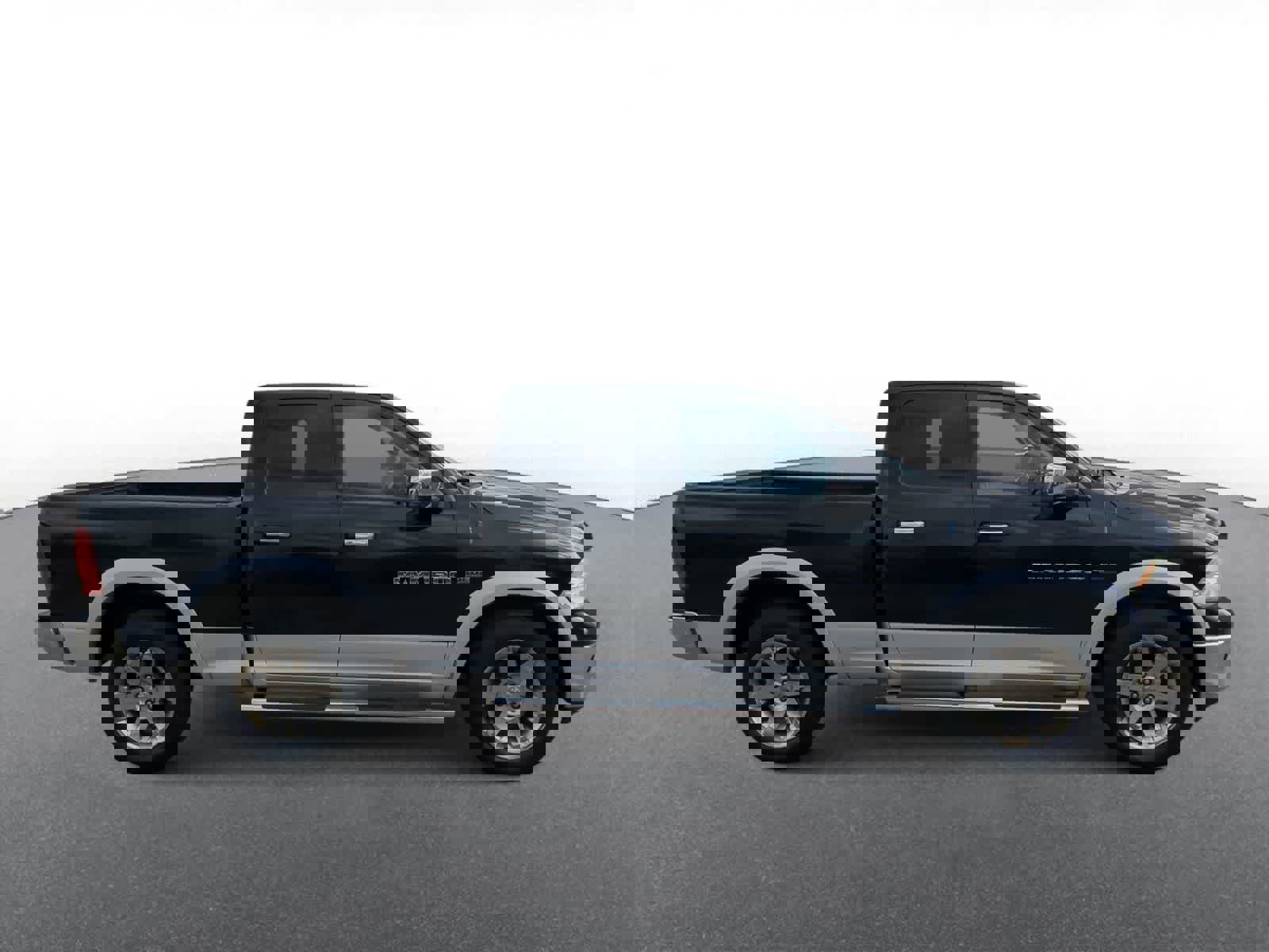 Used 2012 RAM 1500 Laramie image 9