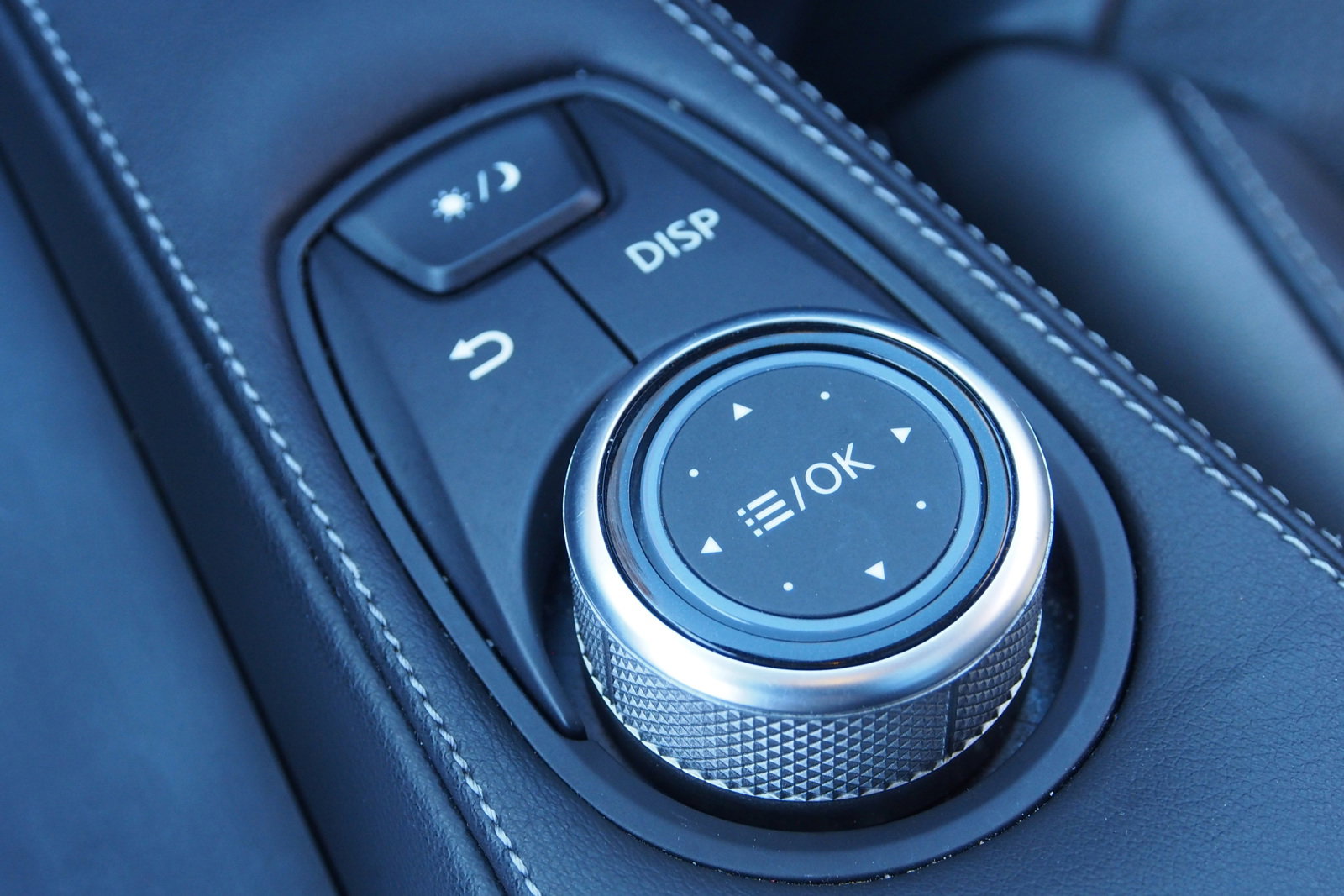 Used 2022 INFINITI QX50 Luxe image 24