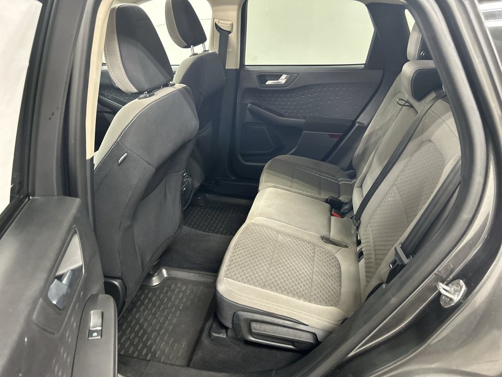 Used 2020 Ford Escape SE AWD/4WD image 21
