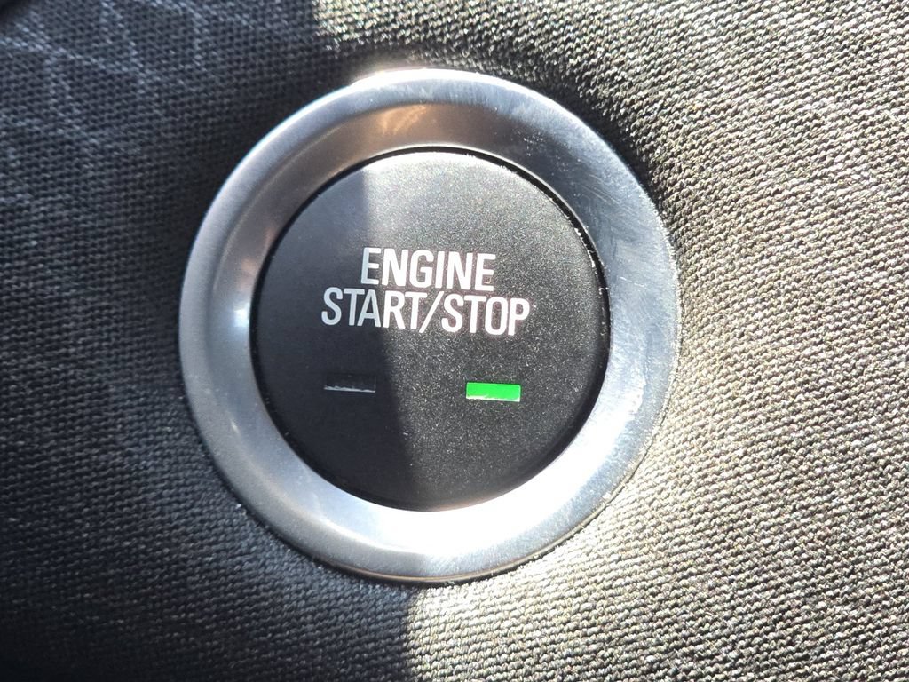 Used 2024 Chevrolet Malibu LT FWD image 30
