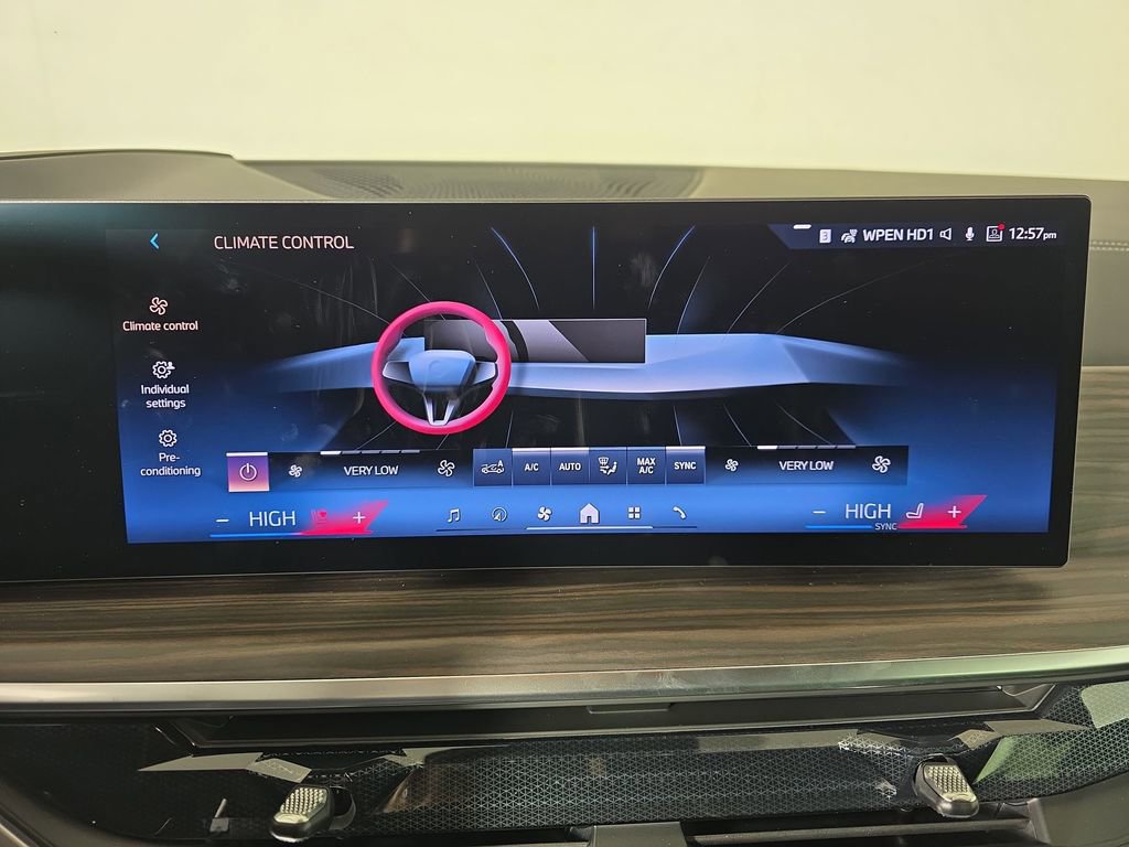 New 2026 BMW X5 xDrive40i w/ Climate Comfort Package AWD/4WD image 24