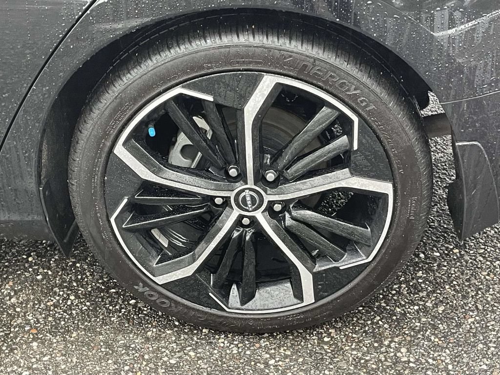 Certified 2025 Nissan Altima 2.5 SR FWD image 10
