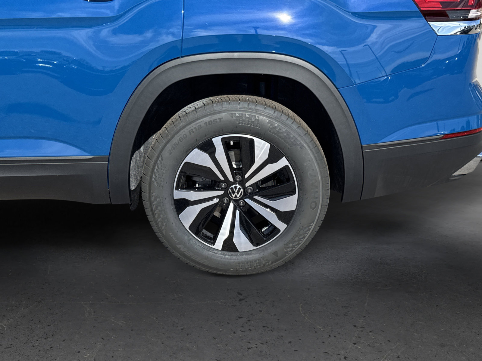 New 2026 Volkswagen Atlas SE image 8