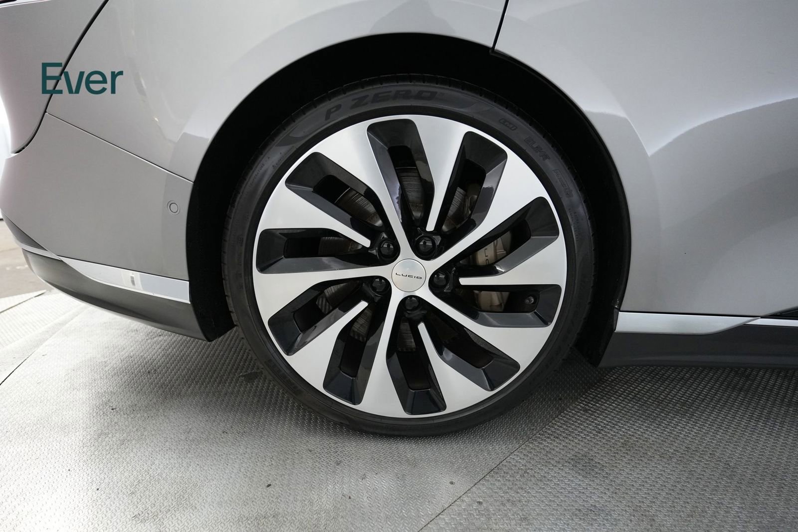 Used 2023 Lucid Air Grand Touring image 22