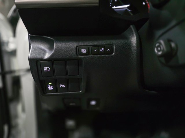 Used 2018 Lexus IS 300 w/ Comfort Package image 29