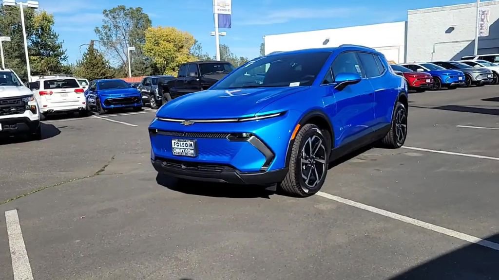 New 2026 Chevrolet Equinox EV LT image 4