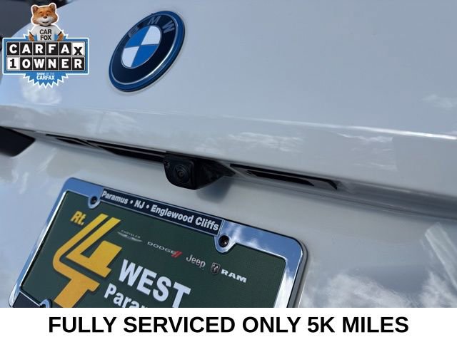 Used 2024 BMW i5 eDrive40i w/ M Sport Package image 11