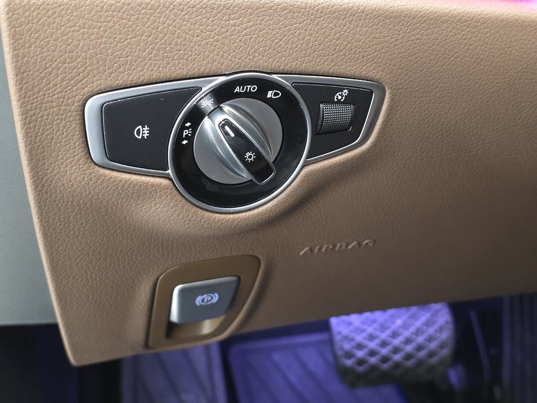 Used 2022 Mercedes-Benz E 450 4MATIC Sedan image 25