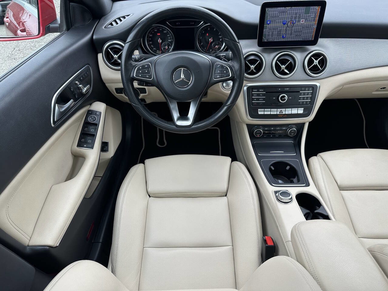Used 2018 Mercedes-Benz CLA 250 image 40