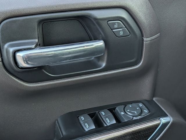 Used 2019 Chevrolet Silverado 1500 RST w/ All-Star Edition AWD/4WD image 21