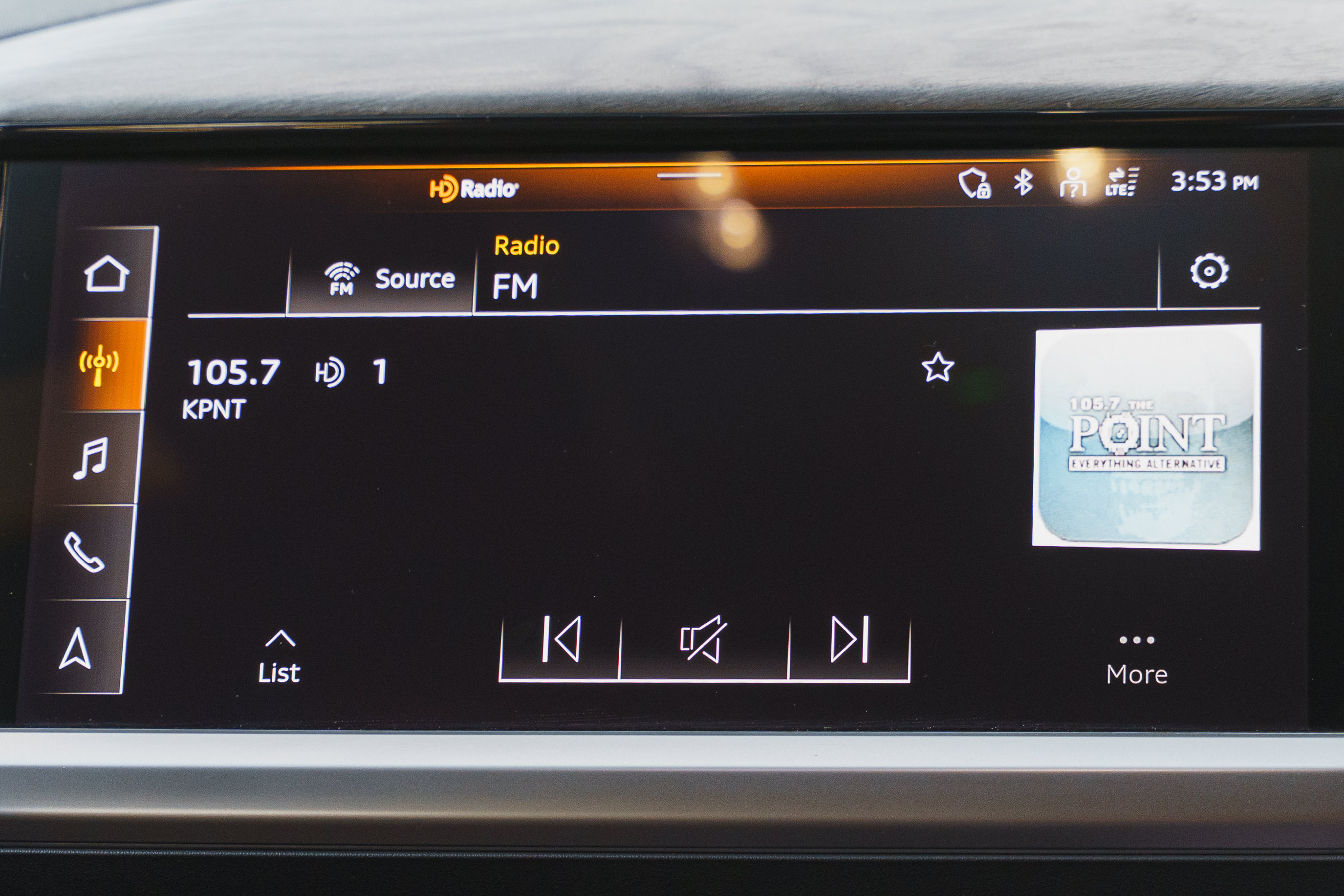 Certified 2023 Audi Q4 e-tron Prestige AWD/4WD image 11