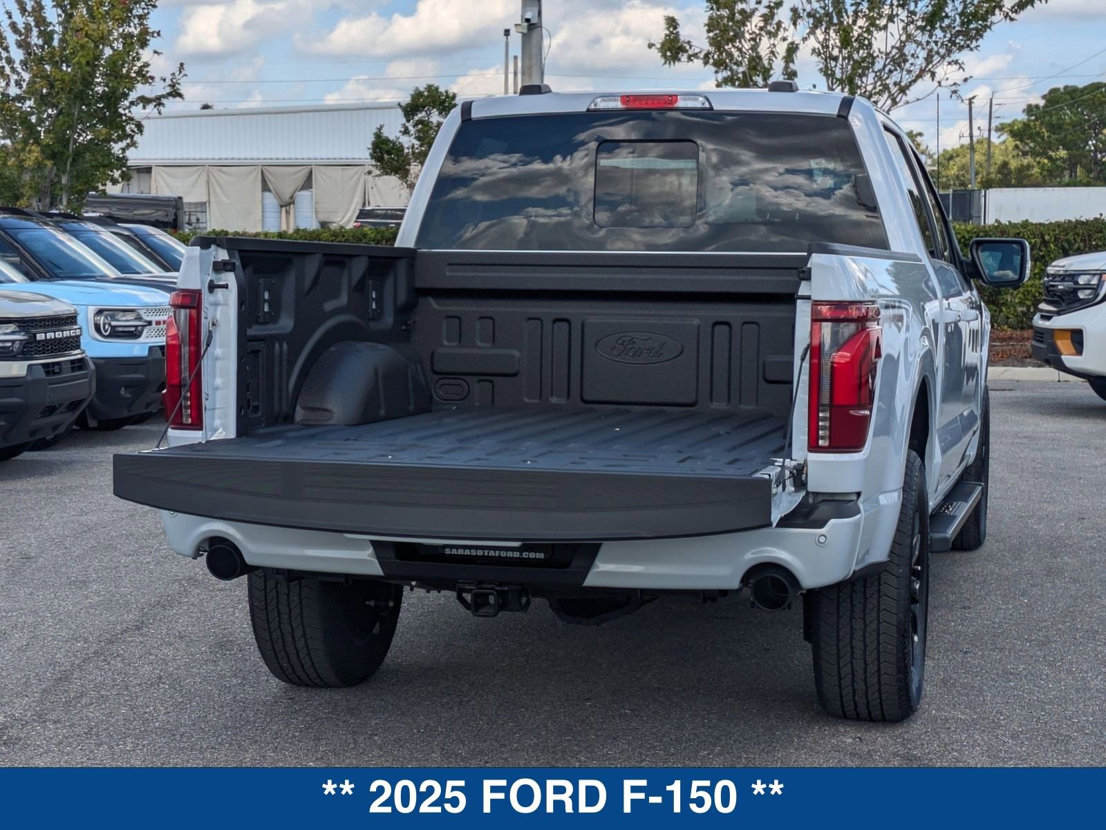 New 2025 Ford F150 Lariat w/ Equipment Group 501A Mid AWD/4WD image 14