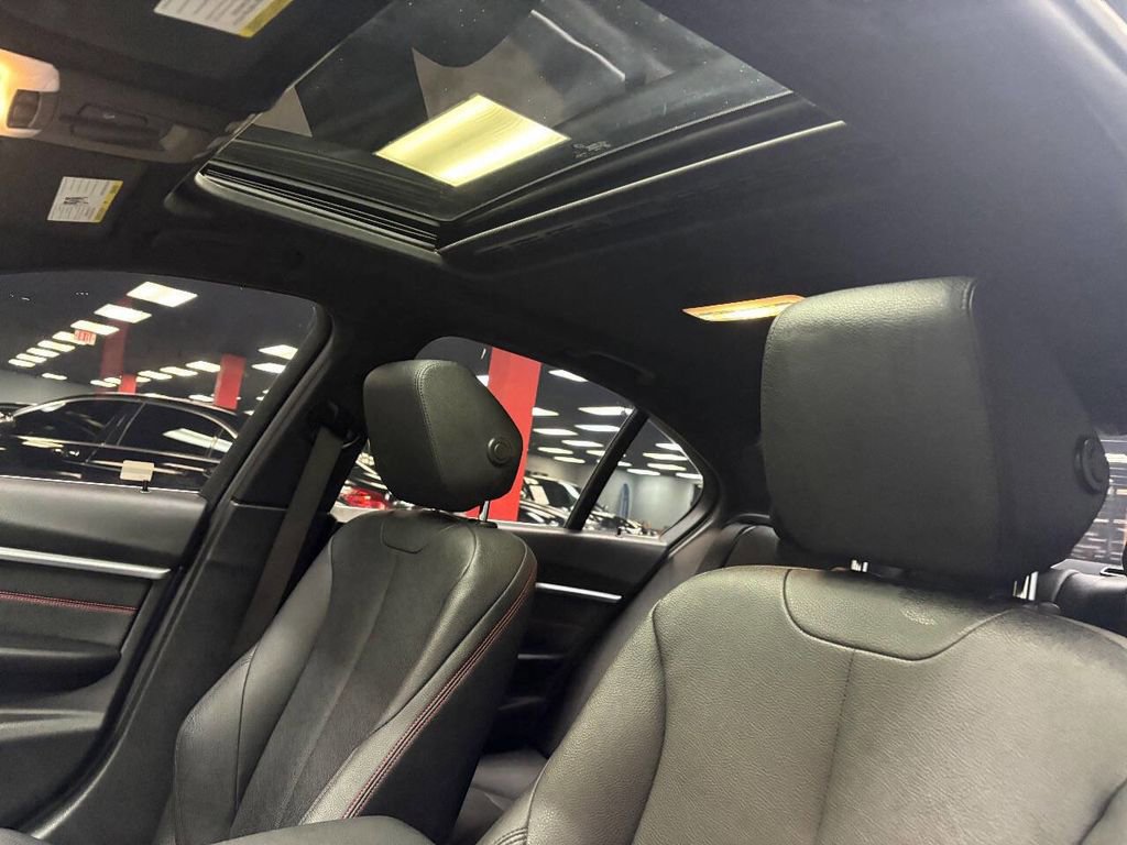 Used 2018 BMW 330i Sedan image 16